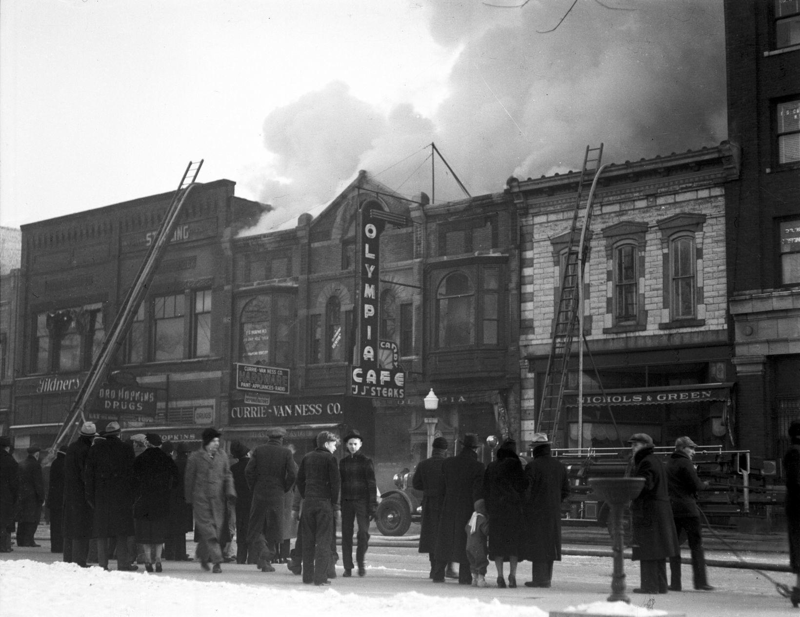 Curries fire 1937 #11.jpg